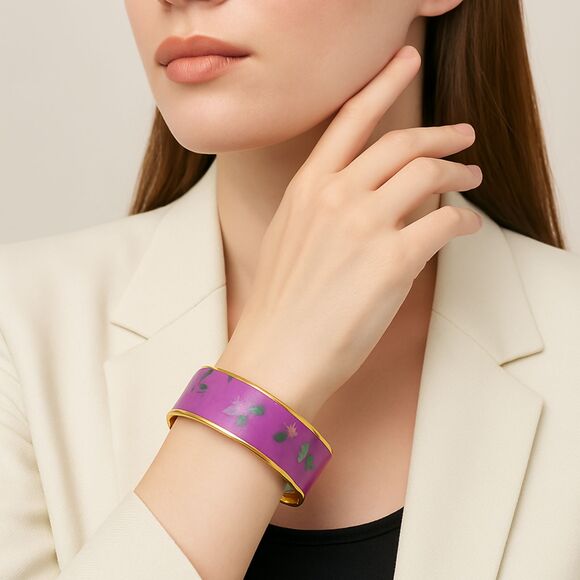 Vintage Floral Enamel Bangle Bracelet Purple Gold Tone Retro Statement Jewelry - Picture 1 of 8